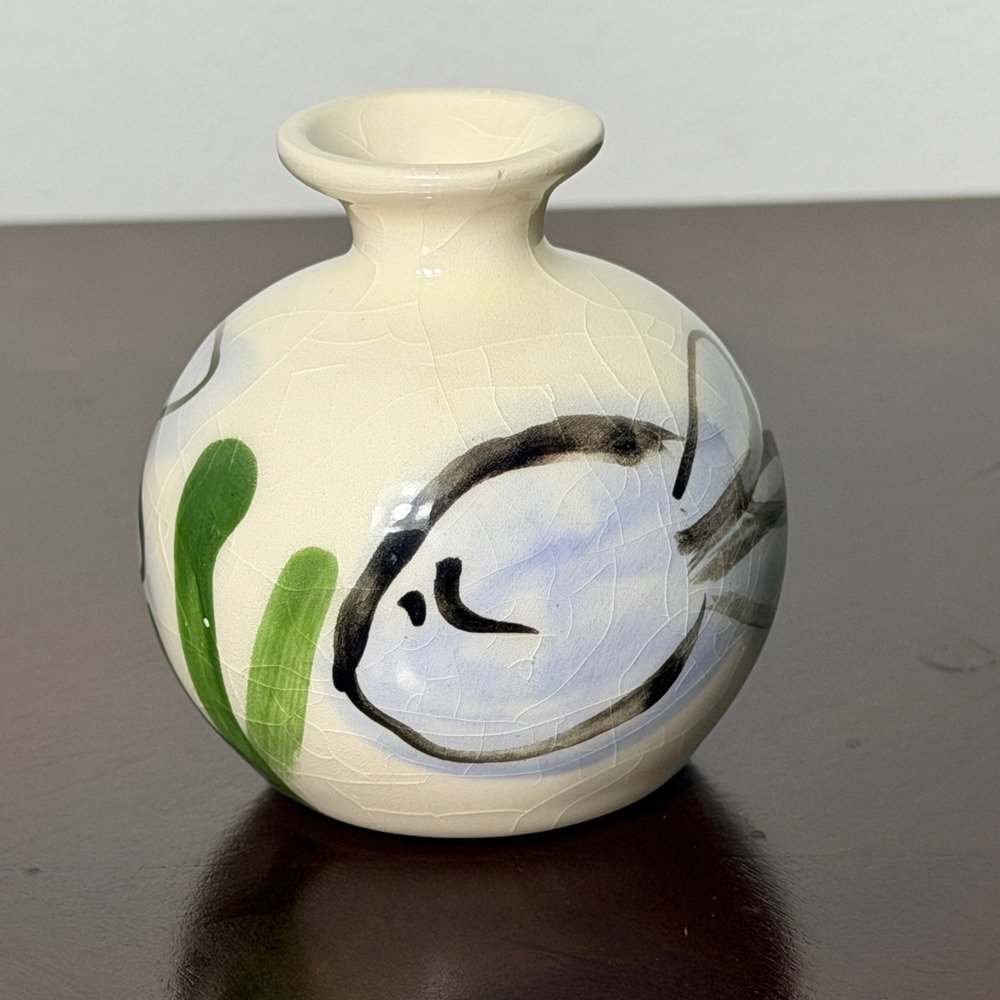 Vintage Island Pottery Bermuda Fish Bud Vase Hand Painted Crackle Glaze 3" - Picture 2 of 9